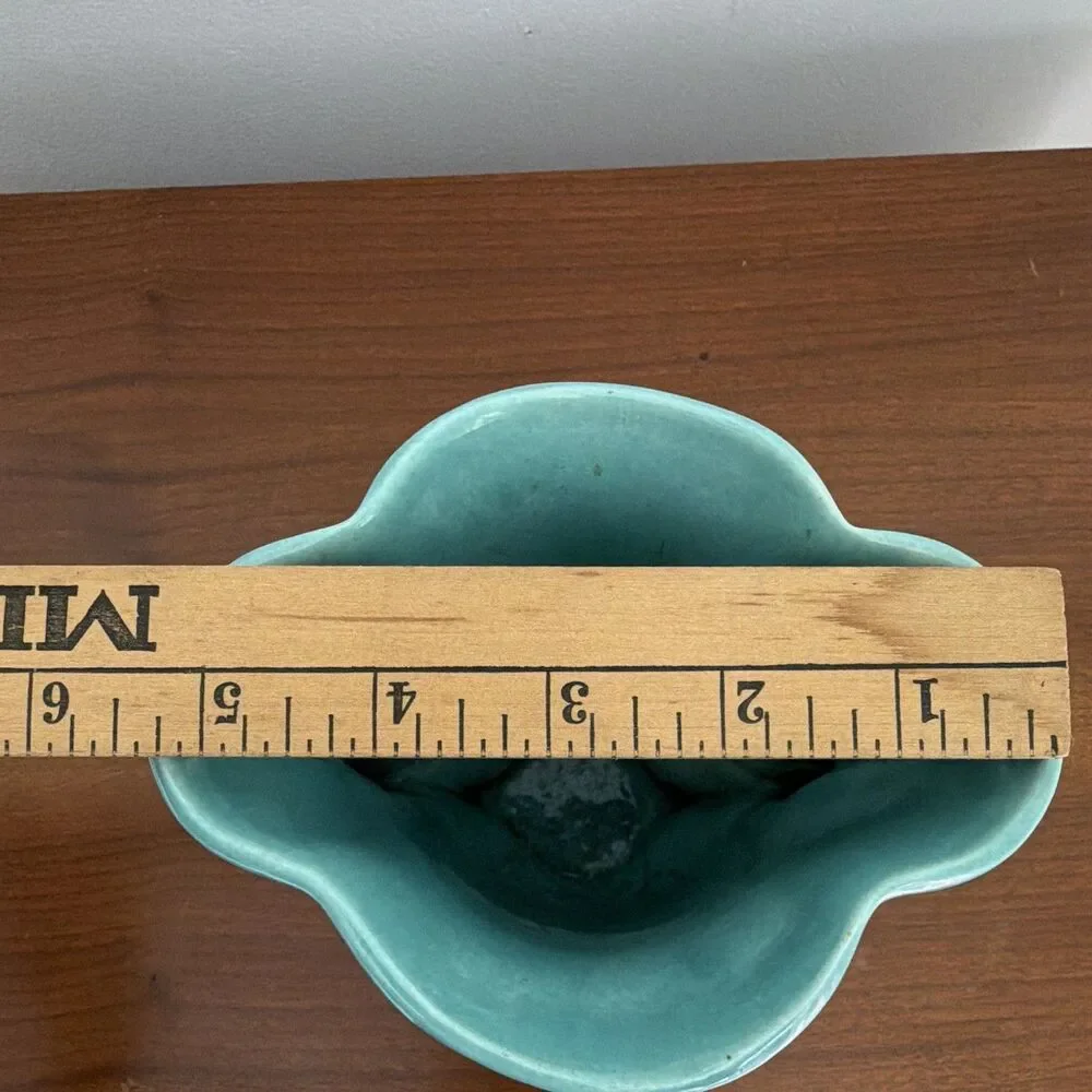 Vintage Aqua/turquoise Ceramic Vase Floral Sides 8 in. Stamped 3530 California